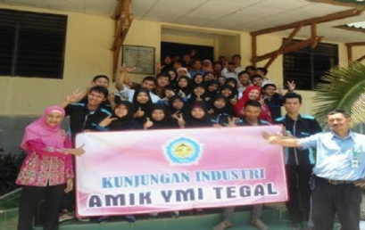 Kunjungan Industri ke PT LAKUMAS Tegal Tahun 2014