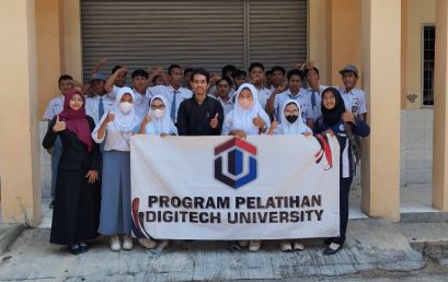 Kenalkan Aplikasi Canva Kepada Peserta didik SMK Dinamika Tegal, Universitas Teknologi Digital Tegal berikan pelatihan Desain Grafis sederhana