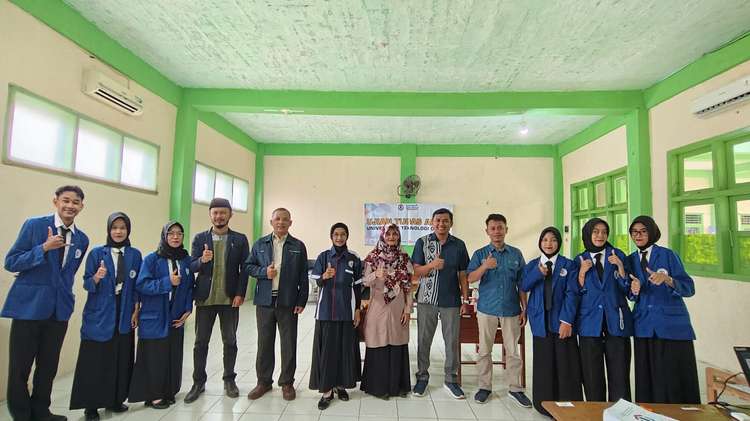 Universitas Teknologi Digital Telah Melaksanakan Ujian Tugas Akhir 2025 Universitas Teknologi Digital Telah Melaksanakan Ujian Tugas Akhir 2025