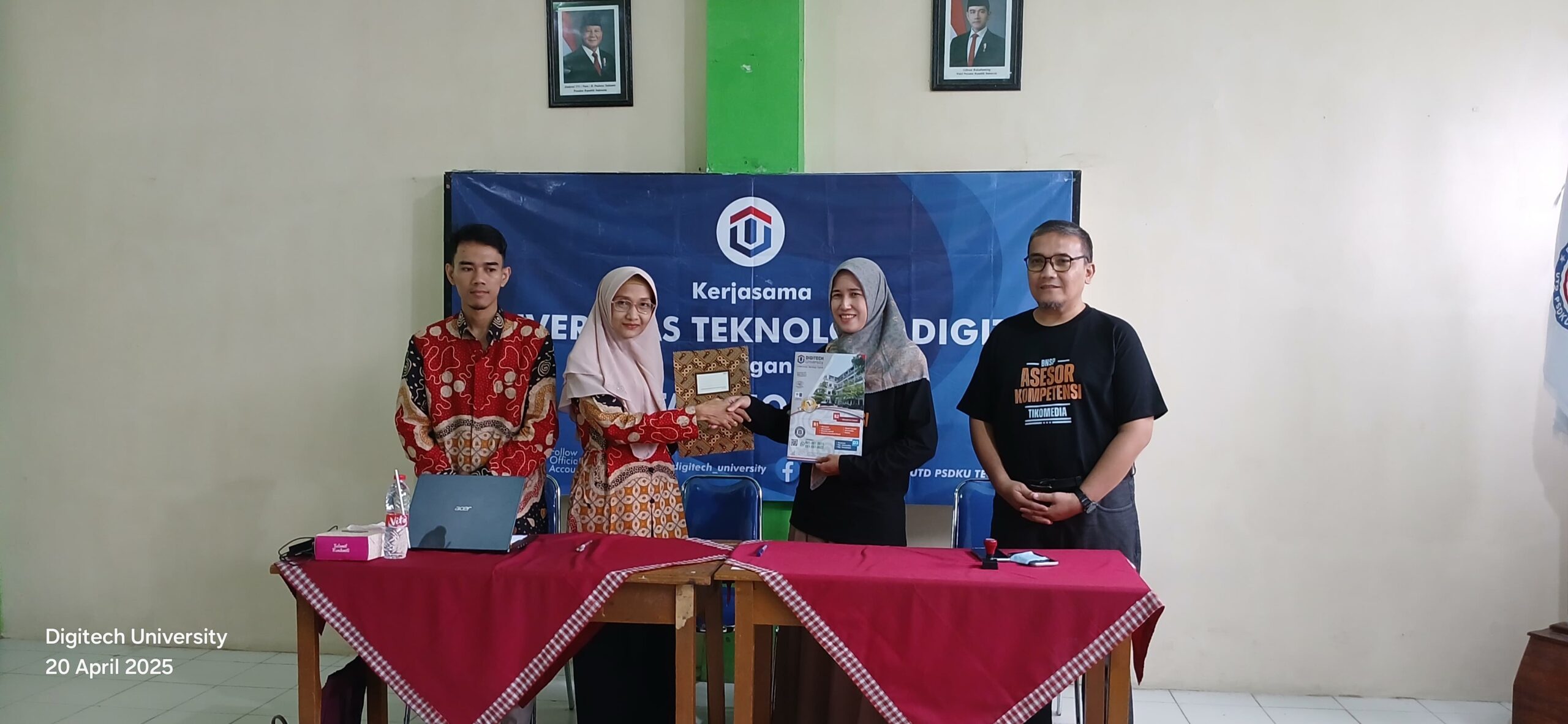 Kerjasama Tri Dharma Perguruan Tinggi antara Digitech University dengan LSP TiKom Kerjasama Tri Dharma Perguruan Tinggi antara Digitech University dengan LSP TiKom